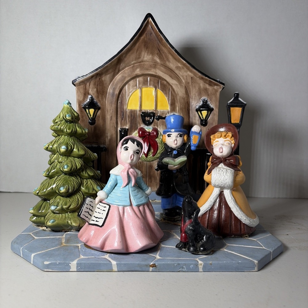 Vintage Holland Mold Ceramic Christmas Village Carolers Hand Painted DMG